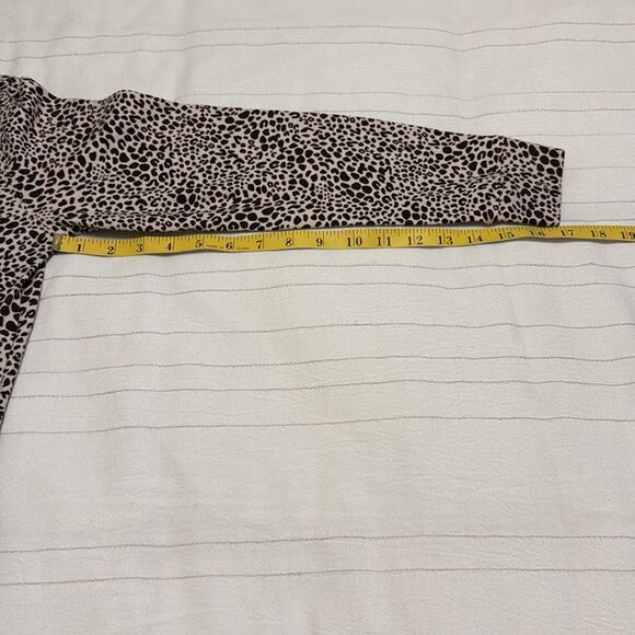 Lands' End Leopard Animal Print Womens Top Small Mock Turtle Neck Shirt Brown - Picture 6 of 6